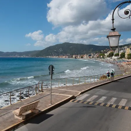 Alba Marina- Fronte Mare Apartmán *