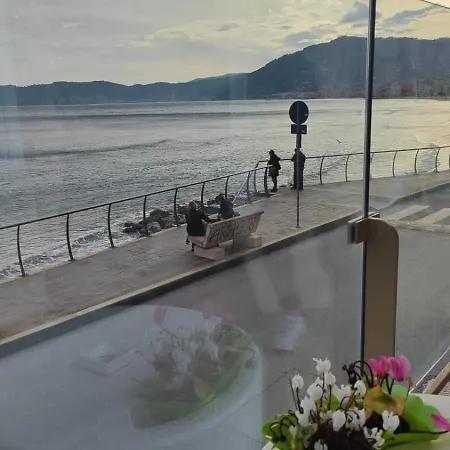 شقة Alba Marina- Fronte Mare ألاسيو